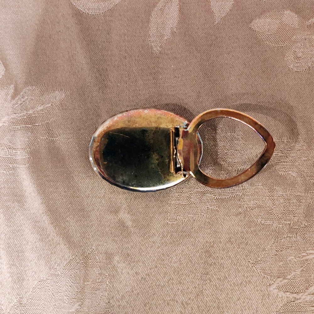 Vintage French Cameo White Rose Scarf Clip, Used - Picture 4 of 7